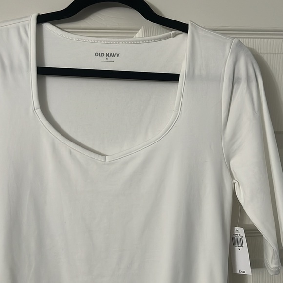 NWT Old Navy Bodysuit - M - Picture 2 of 3